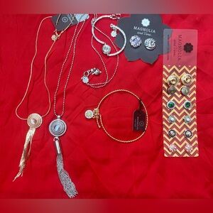 Magnolia and Vine bundle